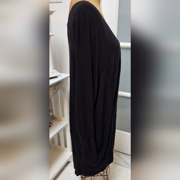 iLOOK LS Long Black Gathered Front Tunic Top Pre-Loved - Picture 4 of 7